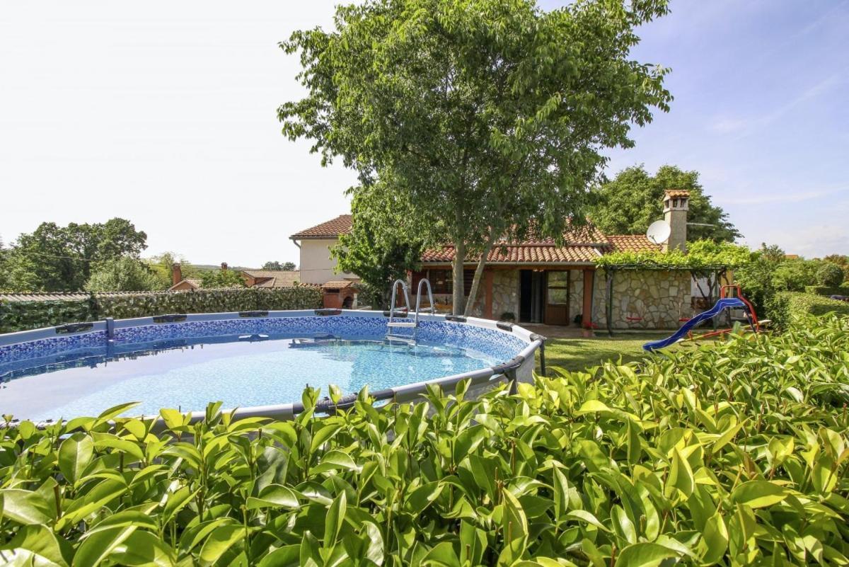Vila Dea In Kmeti Žminj Exteriér fotografie