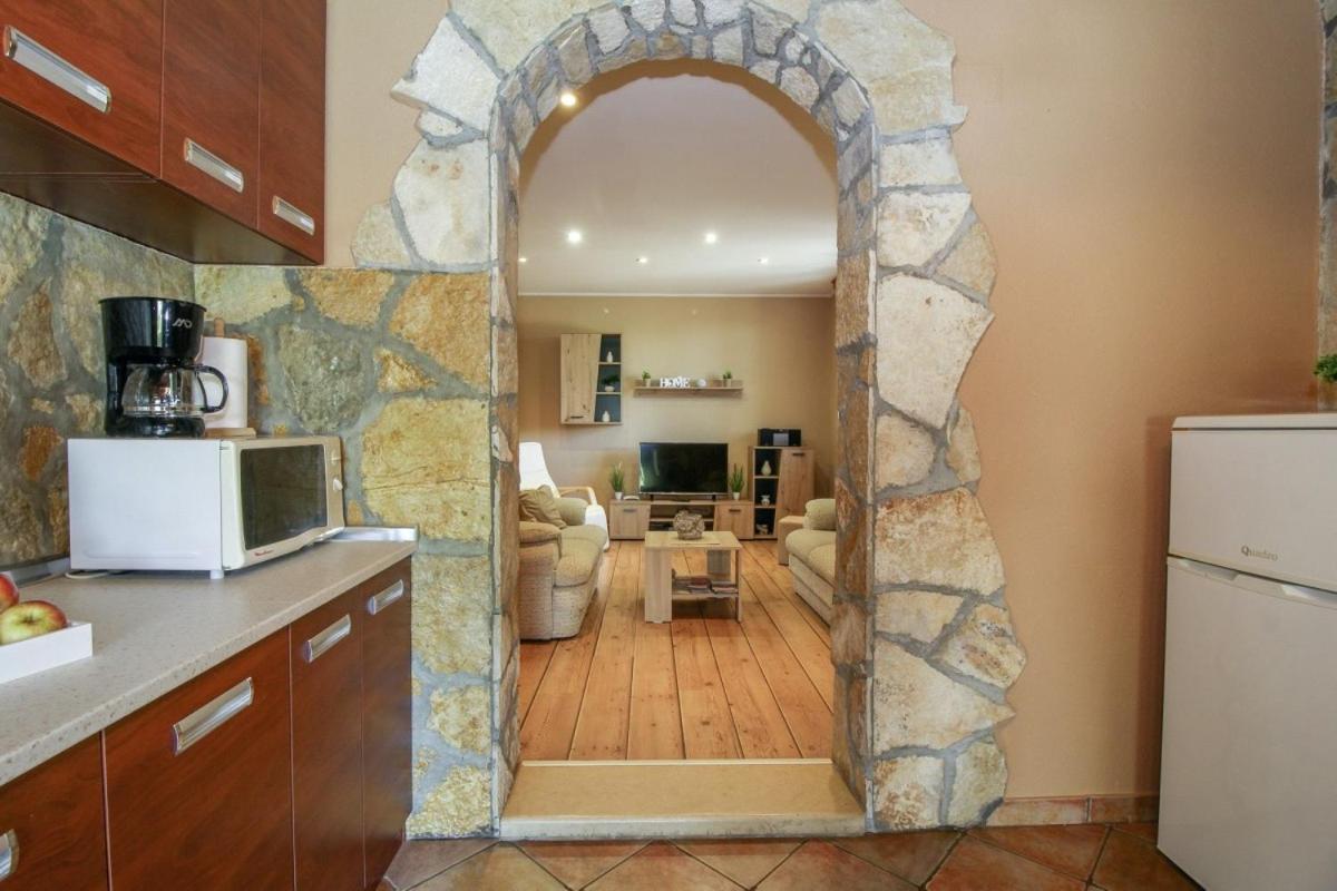 Vila Dea In Kmeti Žminj Exteriér fotografie